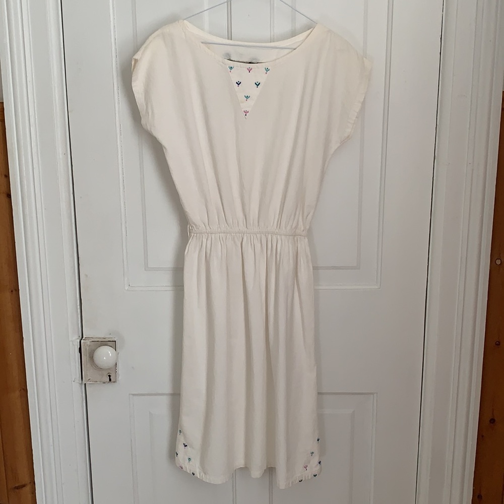 Vintage embroidered linen dress